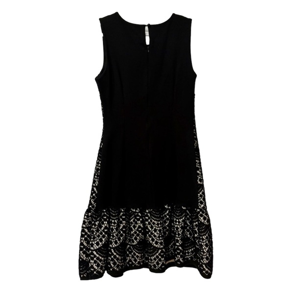 Rinascimento- Black and white knitted dress - Picture 2 of 4